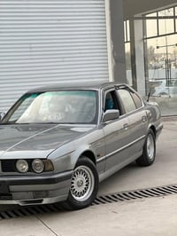 السياره للبيع محرك كير دواخل كلو جديدتخم تاير جديد طالب عليها ٥٥وبيها ...