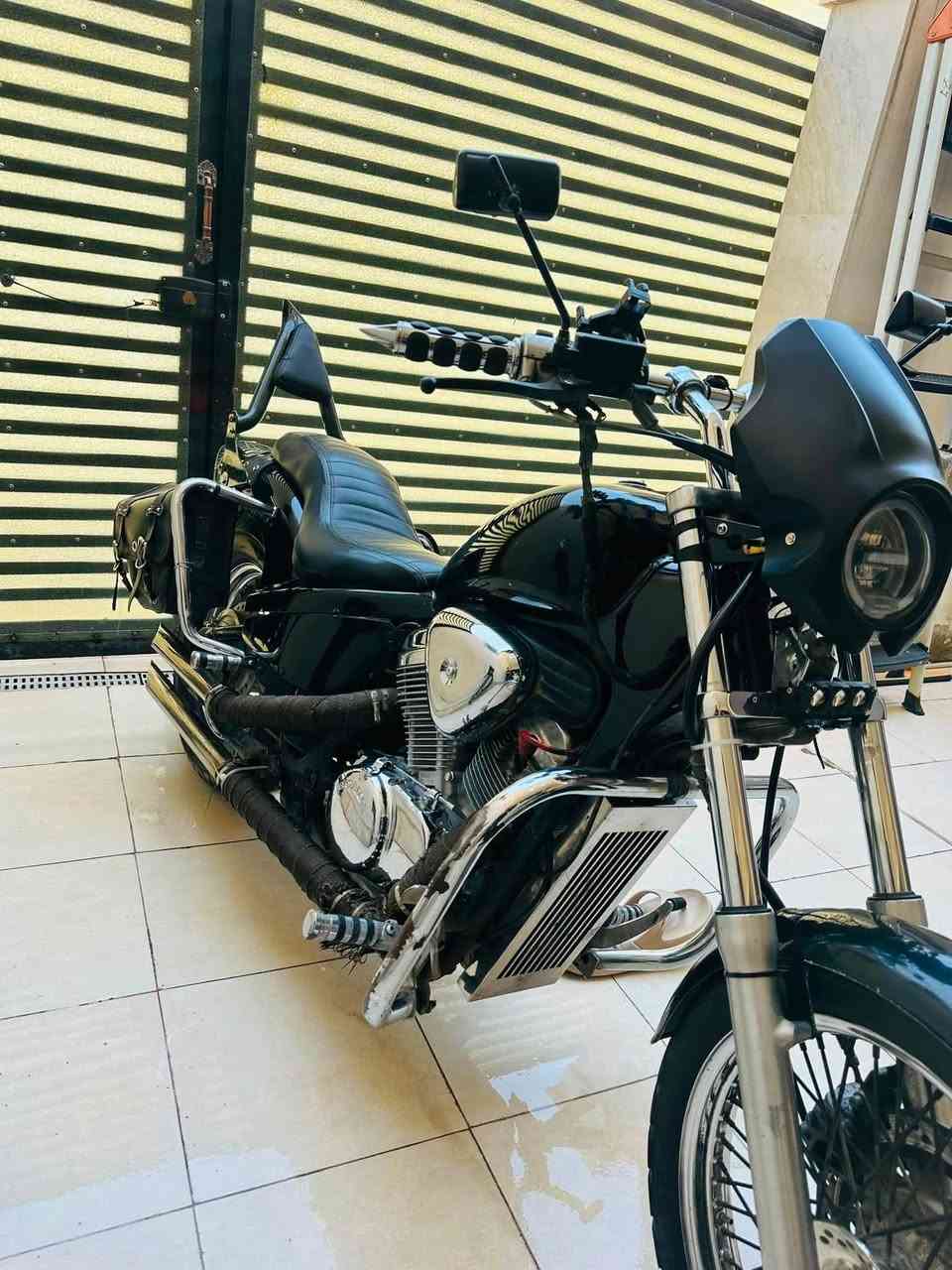 السلام عليكم
هوندا ستيد 400cc
للبيع ارقام انكليزي بغداد تحويل ثاني
الدراجة كامله من كلشي. 
صالنصات رياضي وشادلهن كواتم 
زنجيل جديد
باتري جديد
دهن  بعدة جديد
فلتر بانزين جديد
محركها مكفول 
بنزات عندي بعدهن جديدة احتياط مشادهن

نقصها اشاير والي يحب اشدله اشاير تخم وانطيها كامله 
كهربائياتها شغاله كلها
***********
واتساب ***********
بغداد الدورة 
السعر 16ونص وبيها مجال بسيط
