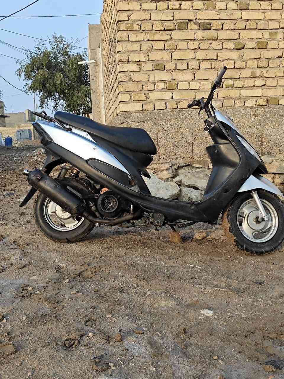 سلام عليكم ماكس منغولي للبيع  نقص دشبول الكهربائيات شغاله بس تربط الدشبول   ضفيره بلادي  هندر واحد تشتغل  تايرات جدد ولباقي شوفت عينك    السعر 300  العنوان بسماوه ال معالي قرب محطة الغاز رقم الهاتف ***********
