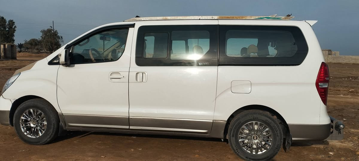 سلام عليكم سياره ستاركس 2016 مكفوله كفاله عامه بأسمي شخصيأ رقم الهاتف ***********
