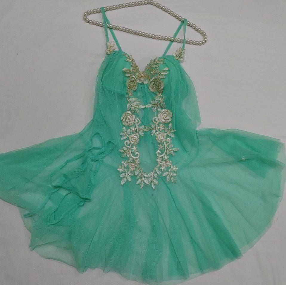 😍#جديدنا_وصل😍

ثوب شيفون   قطعتين . نسائي 🥰 

#الخامايه_شيفون 

القياس.    افريه سايز 

سعر 10 

التوصيل بغداد 5 🚕🚕🚕🚕

المحافظات.  8    🚗🚗🚗


**إذا كنت صاحب هذا الإعلان وتريد حذفه لأي سبب، رجاءا أرسل رسالة إلى الدعم الفني**