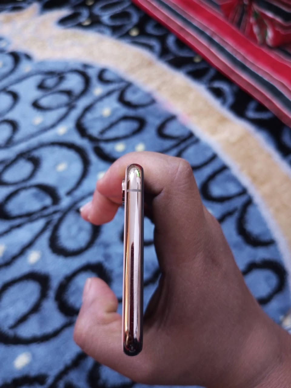 السلام عليكم 

Xs MAX 

ذاكرة 256
بطاريه 79 
نموذج M أمريكي
لون ذهبي 

جهاز مكفول من كل شي ما مبدل بي شي 

للبيع أو مراوس بأكس أر مع الفرق 

السعر 220وبي مجال  للشراي 

مكاني الشعب شارع الصحة 

رقمي ***********
