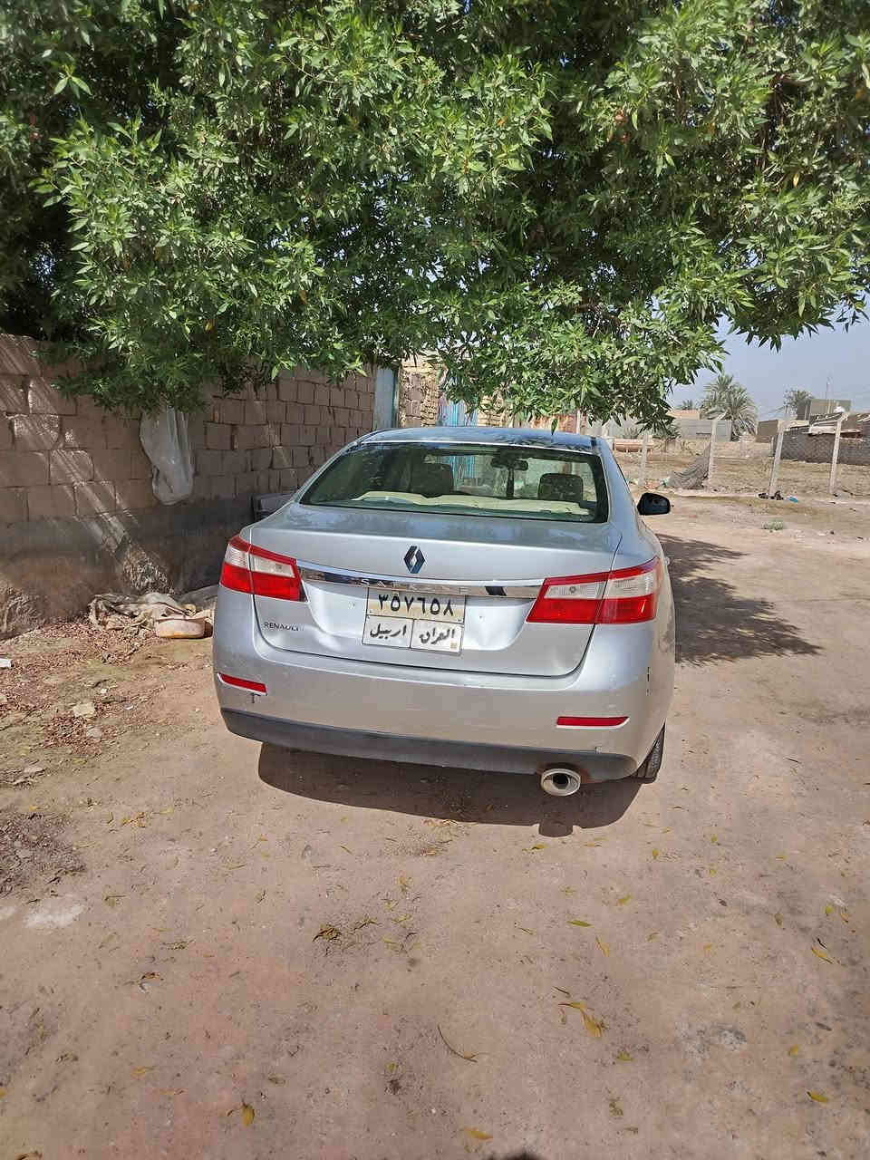 سلام عليكم
رينو سافران2012
سيارة حلوة ونضيفة 
بصمة 
تبريد قطعتين  
بعد بيها مواصفات  
رقم  ***********
العنوان الديوانية 
غير متواجد عل.فيس
السعر ٧٦ ورقة وبيه مجال علما السنوية ساقطة
