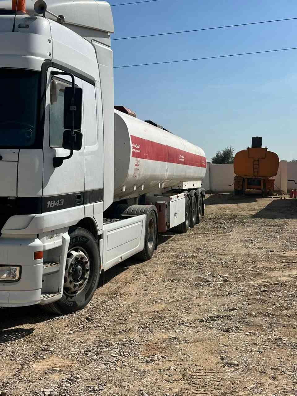 اكتروز شمعة للبيع موديل ٩٧ رقم سليمانية تحويل مباشر
كير كهربائي مكينة ٤٣ تكيال ٣٠ اسود مكلف بالنشر للستفسار 
***********
