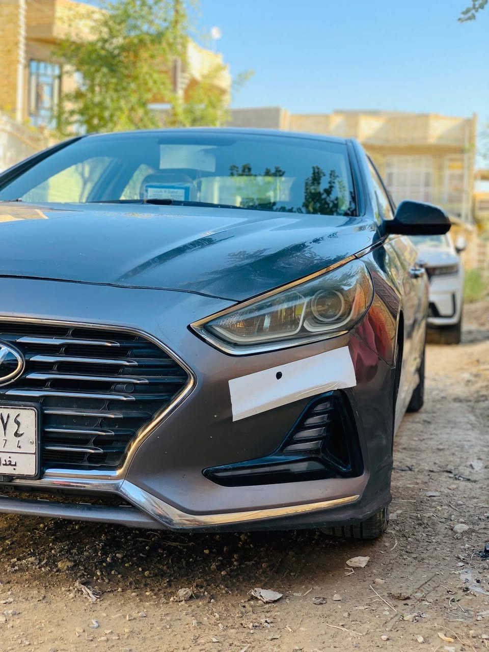 سلام عليكم سوناتا م2019 للبيع وارد امريكي ضرر3 قطع سياره غير لـ3 قطع مكفوله كفاله عامه منكير ومكينه وحداديه تخم تاير تتفئه تبريد سعر 130 وبيها مجال للشراي مكان سياره واسط عزيزيه 
للأستفسار/***********.
