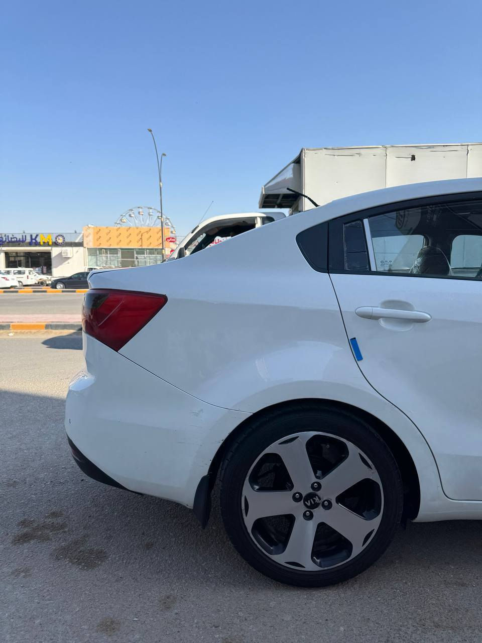 كيا ريو 2013 خليجي
بدون صبغ بس بارد وبيه جراد خفيف بالقماره
مكينه 1.600 قطرتين كير مكينه تبريد حداديه كله جاهز
رقم كربلاء مشروع وطني وباسمي وسنويه وهزه جديده
فول مواصفات سلايد روف تحكمات مري شفط كامره وشاشه وحساسات واشاير بالمري ويل كب 5
مكاني نجف حي ميسان
*********** النجف, العراق
