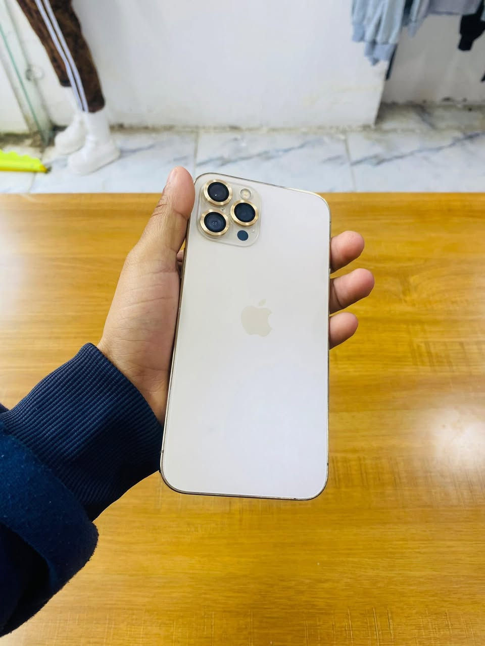 12 برو ماكس
ذاكر128
بطاريه 100
شاشه ثلاث خيارت
مستبدل بطاريه وشاشه درجه أوله 
جهاز حيل نضيف 320 وبي مجال


**إذا كنت صاحب هذا الإعلان وتريد حذفه لأي سبب، رجاءا أرسل رسالة إلى الدعم الفني**