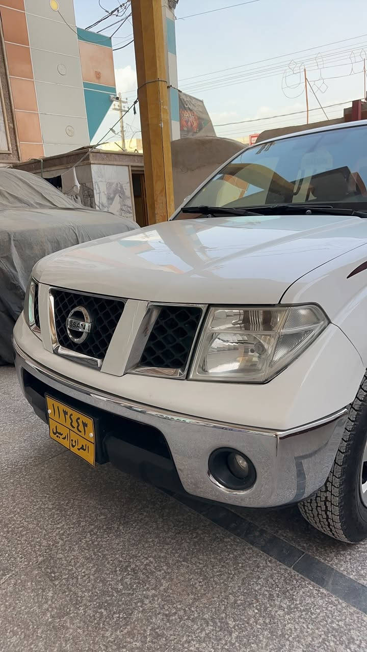 آلُـۜسـۨۚ(✋)ــِۖلُأمٌ ؏ـليۜـ(💜)ـكـۜم 
للبيع نيفاره 
موديل 2011
السعر 98 $وبيه مجال قليل 
رقم اربيل السنويه منتهيه 
السياره كلش جديده كفاله من كلشي 
مكفوله من الضربه والصبغ والتبديل والبارد 
تخم تاير جديد 
حداده جديده لوك 
مكينه تبخر مكينه تبخر 
مكان السياره البصره قضاء المدينه 
***********
***********
