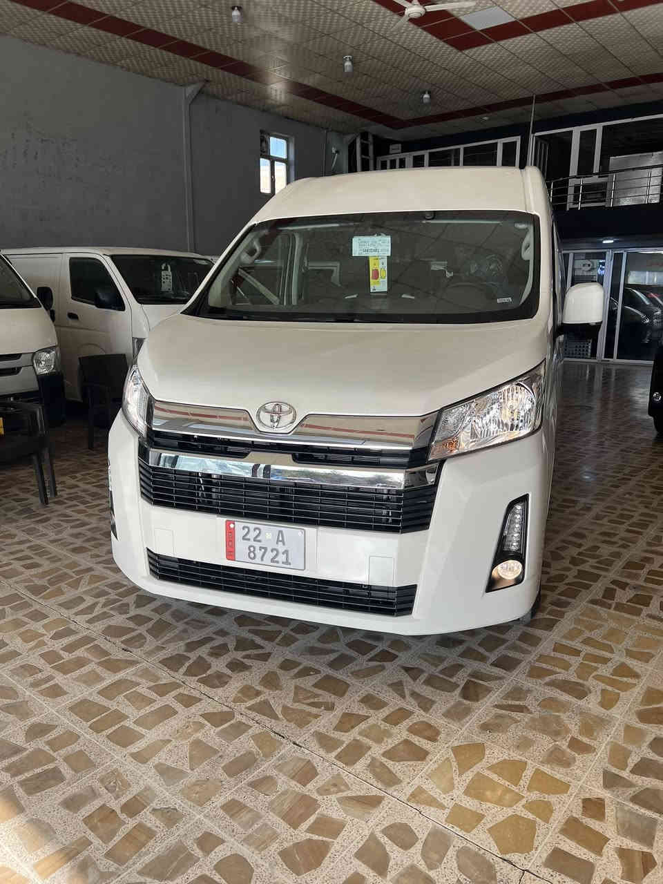 اللهم صلی علی نبینا محمد
تویوتا هـایس
مودیل ٢٠٢٥
فول مواصفات
ماشیة ٩ الف كم
شركة ساس
بانزین كیر اتوماتیك
مكفولة 
سعر//٤٤٥٠٠$ و بیها مجال
***********
عنوان// اربیل شارع ٤٠ مدینة معارض مقابل معمل بیبسي
اسم معرض (معرض باصات)
