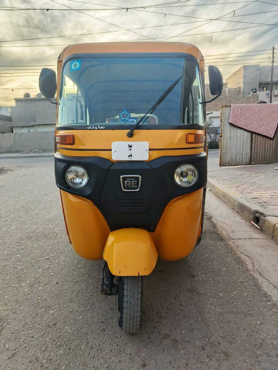 للبيع موديل 22 شهر 12 رقم نكليزي بغداد تكتك جاهزة فول كبل للشارع جاهزة تحويل مباشر بيهة يم البكلايتات الخلفية صبغ تكتك حلش حلوة السعر 7او 800 العنوان بغداد جسر ديالى القديم ***********
