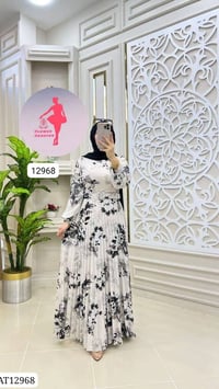 ساتان ليكرا • مقاسات ٣٨-٤٦ • شحن مجاني