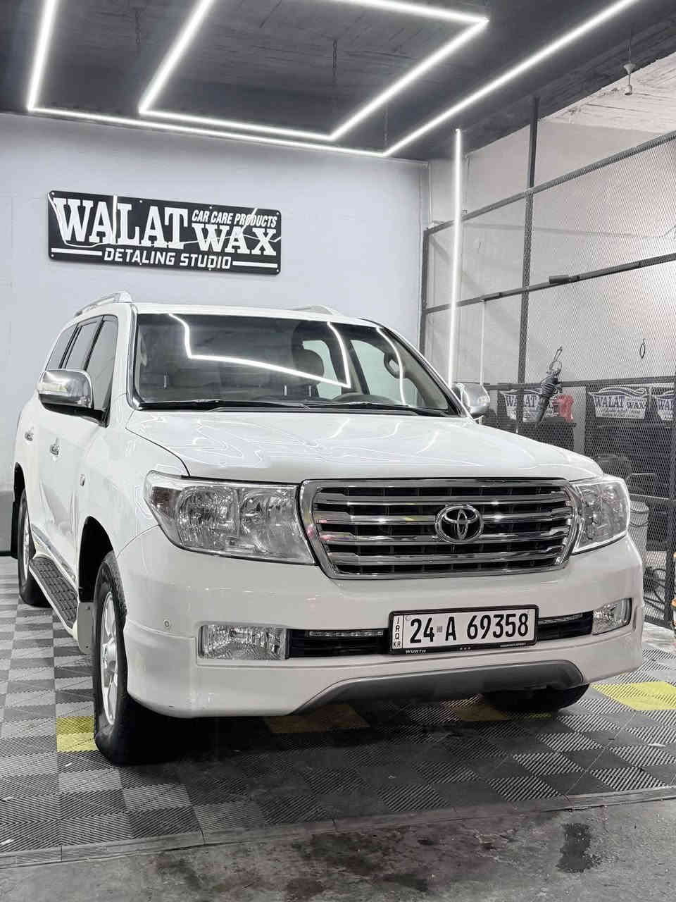 لاندكروز موديل 2011 بريمي سيارا فول موصفات كشن جلد بقلاوا سلايت سيارا گيير محرك اب شرط سيارا مكفولا قطعه او قطعتين صبغ بدون داخل 
سعر سيار مناسب 290$ مجال بصيت 
سيارا زاخو وتساب ***********📞 زاخو, دهوك
