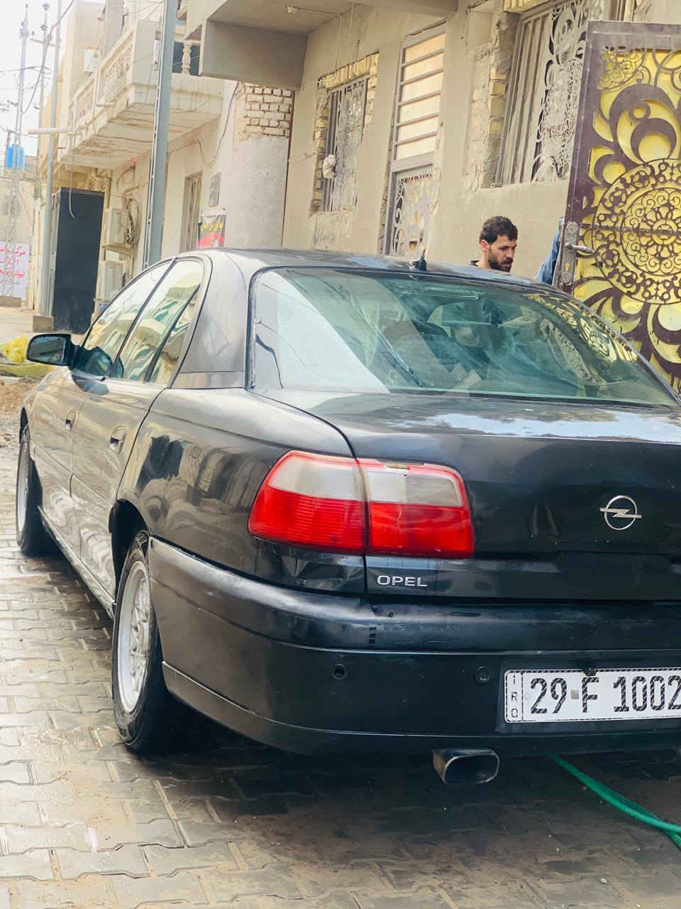 سلام عليكم سياره للبيع محوره بطه مكينه او كير جدد موديل 2001رقم واسط انكليزي بسمي سعر55قفل ***********
