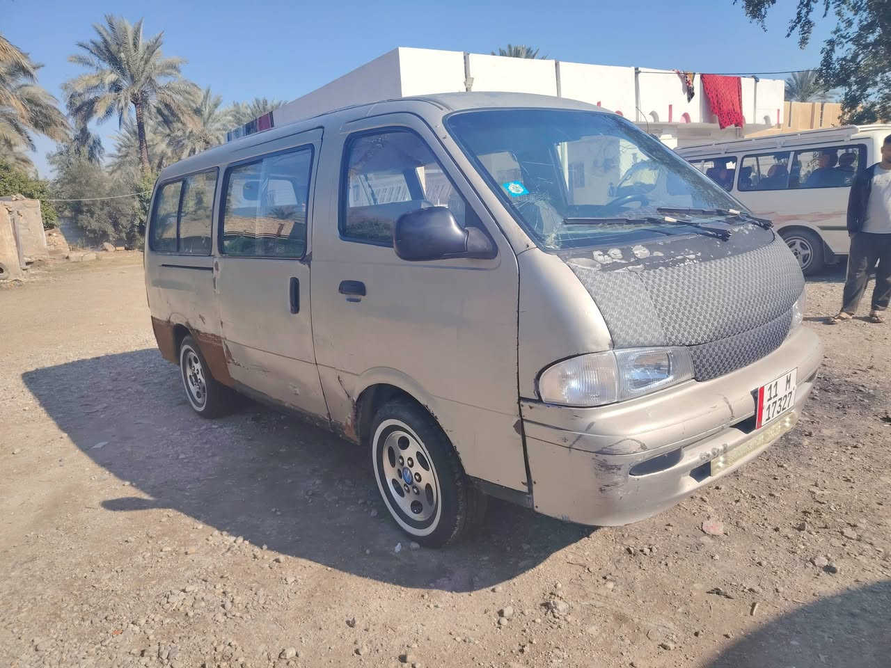 سلام عليكم بريجو موديل ٩٦ كير محرك نضيفات شواصي واحد معمر باقي نضاف دوشمه عامه تخم تاير مكان السياره بغداد التاجي سعر ٤٥ وبيها مجال قليل شراي يتصل ***********
