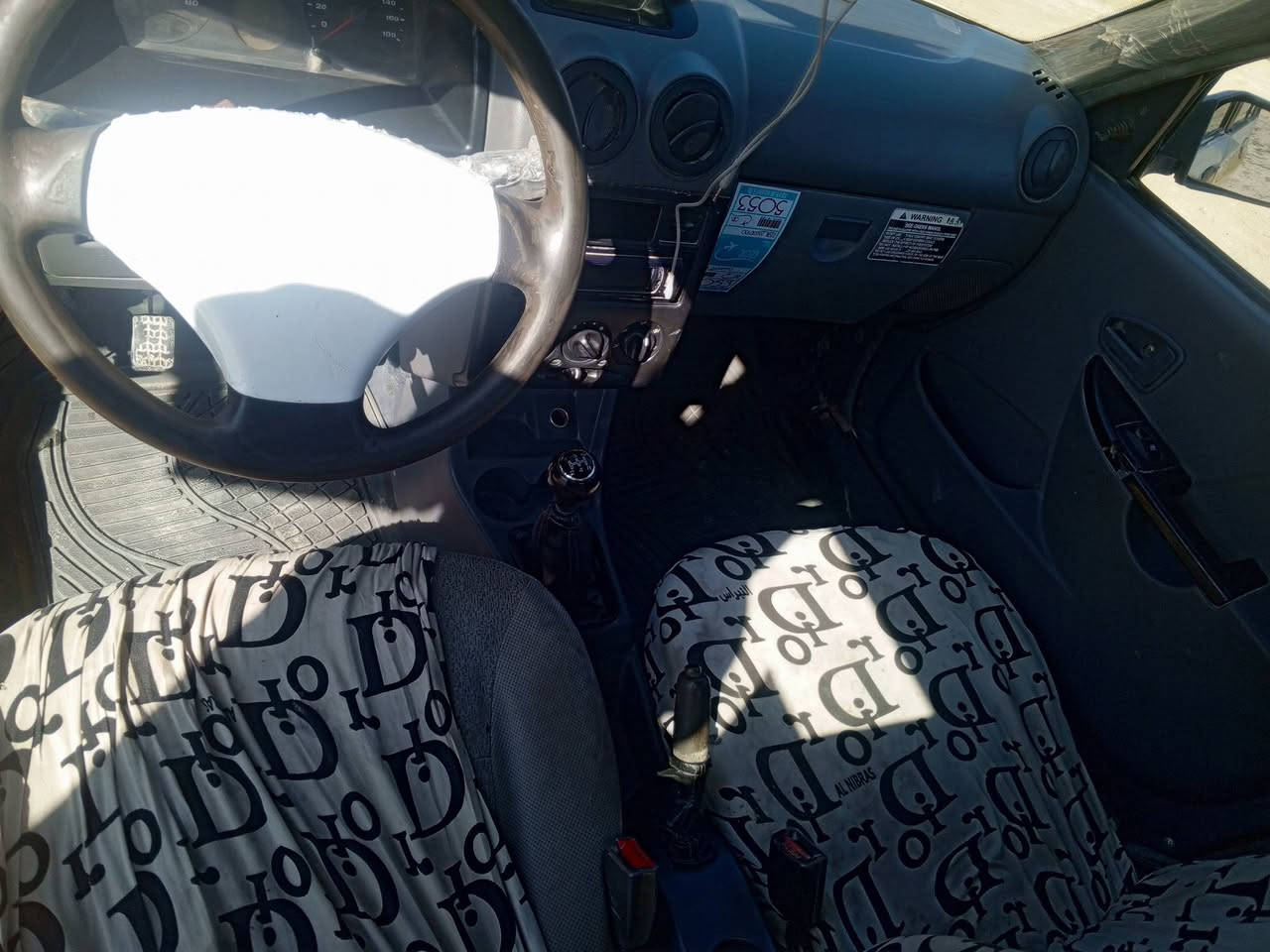 السلام عليكم ورحمة الله وبركاتة سايبه 2012 كير ومكينه مكفولات تخم تواير جديد حداديه 60 بلميه رقم قادسيه الماني سنويه لل2027/4/27 سياره حلوه كلش  السعر على الخاص او تصال للستفسار ***********
المكان السماوه الرميثه الهلال
