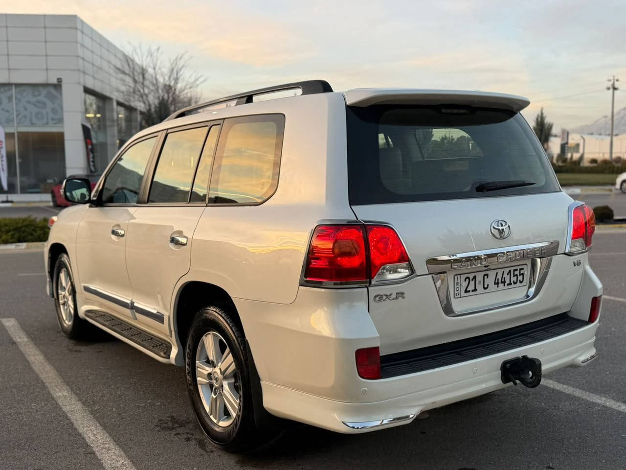 لاند كروزر موديل2013فطيم دواخل مشمشي مكفوله كفاله عامه كير محرك ما مفتوح ماشيه137الف سياره جديده عنوان سليمانيه السعر375بيها مجال***********
