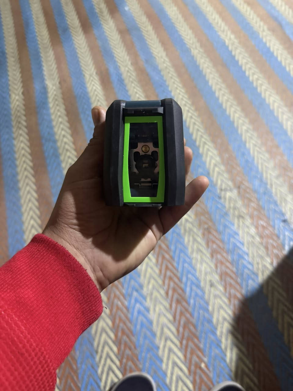 سلام عليكم اخوتي كبان خطين + دريل وركس مع بطاريتين + اير بور مع بطاريه وشاحنه الاتصال واتساب ***********
