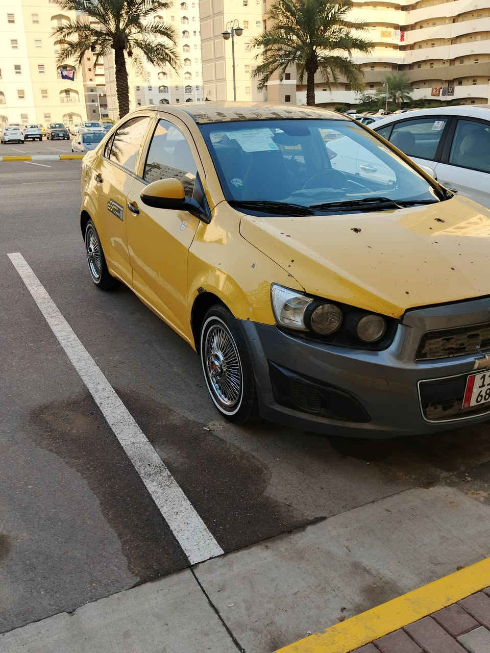 السلام عليكم سياره للبيع او مراوس شوفر سونيك موديل 12 رقم نكليزي بسمي سنويه 30 تخم تأير مكينه وكير اوتو خير من الله منضومه تبريد جديده عنوان بغداد رقم الهاتف *********** سعر 55 بيه مجال للشراي
