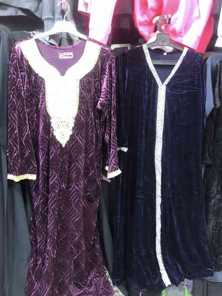 وصلتنه كلابيه خليجيه باله 
جميع قياسات والألوان متوفره
العنوان :تحرير شارع40
رقم هاتف :***********
