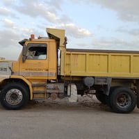 شباب سكانيا للبيع مكينه 12:30 دشبول عادي تخنتاير رقم بغداد 07707184025