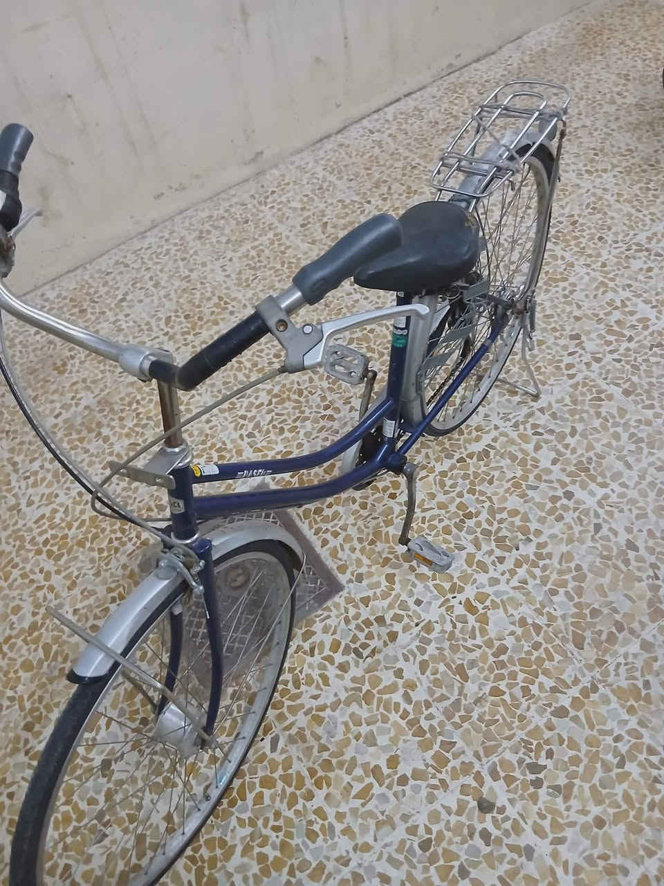 للبيع ٧٥
او معارض عبد الحليم حجم ٢٤


**إذا كنت صاحب هذا الإعلان وتريد حذفه لأي سبب، رجاءا أرسل رسالة إلى الدعم الفني**