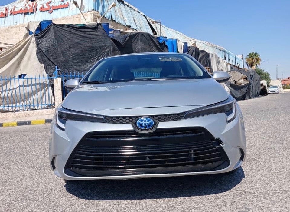 كورلا هايبر موديل 24 فقط بنيد مبدل ومصبوغ بدون شواصي آيرباگ درگه وبردة فقط السيارة جديدة بمعنى الكلمة ماشية 2500 اخت الزيرو 