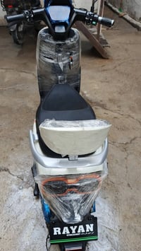 دراجه شحن ريان بطاريات جدد استعمال  شهر ونص سعر ٧٠٠ مكاني بغداد الشعب ...