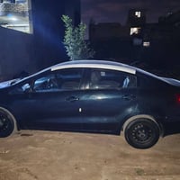 كيا ريو 2017 خليجي محرك 1.6 ماشية 183الف تحكم ستيرن شاشة السياره نضيفة...