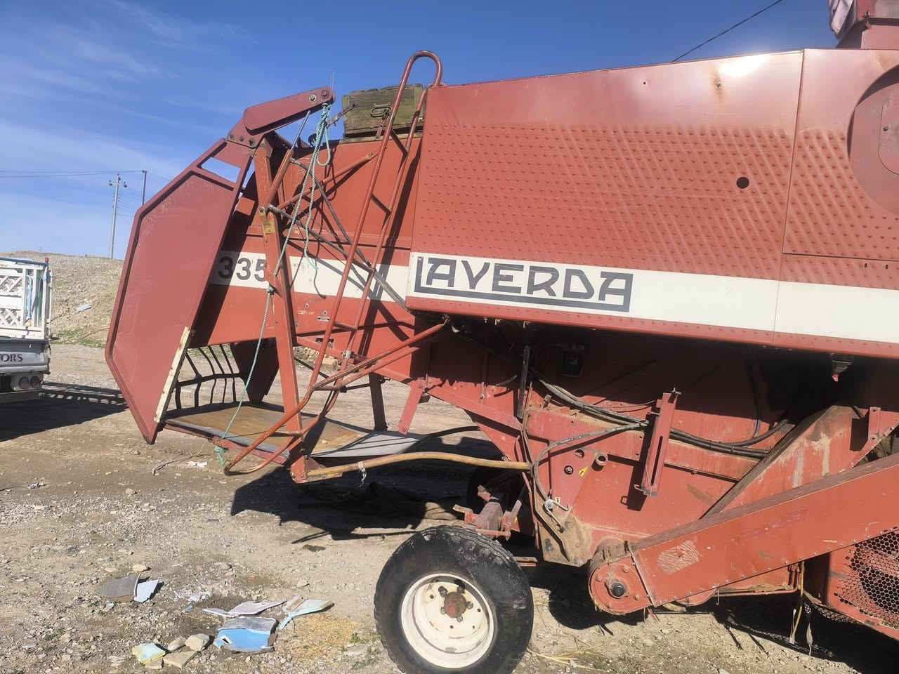 لاڤێردە بۆفرۆشتن ***********
***********
