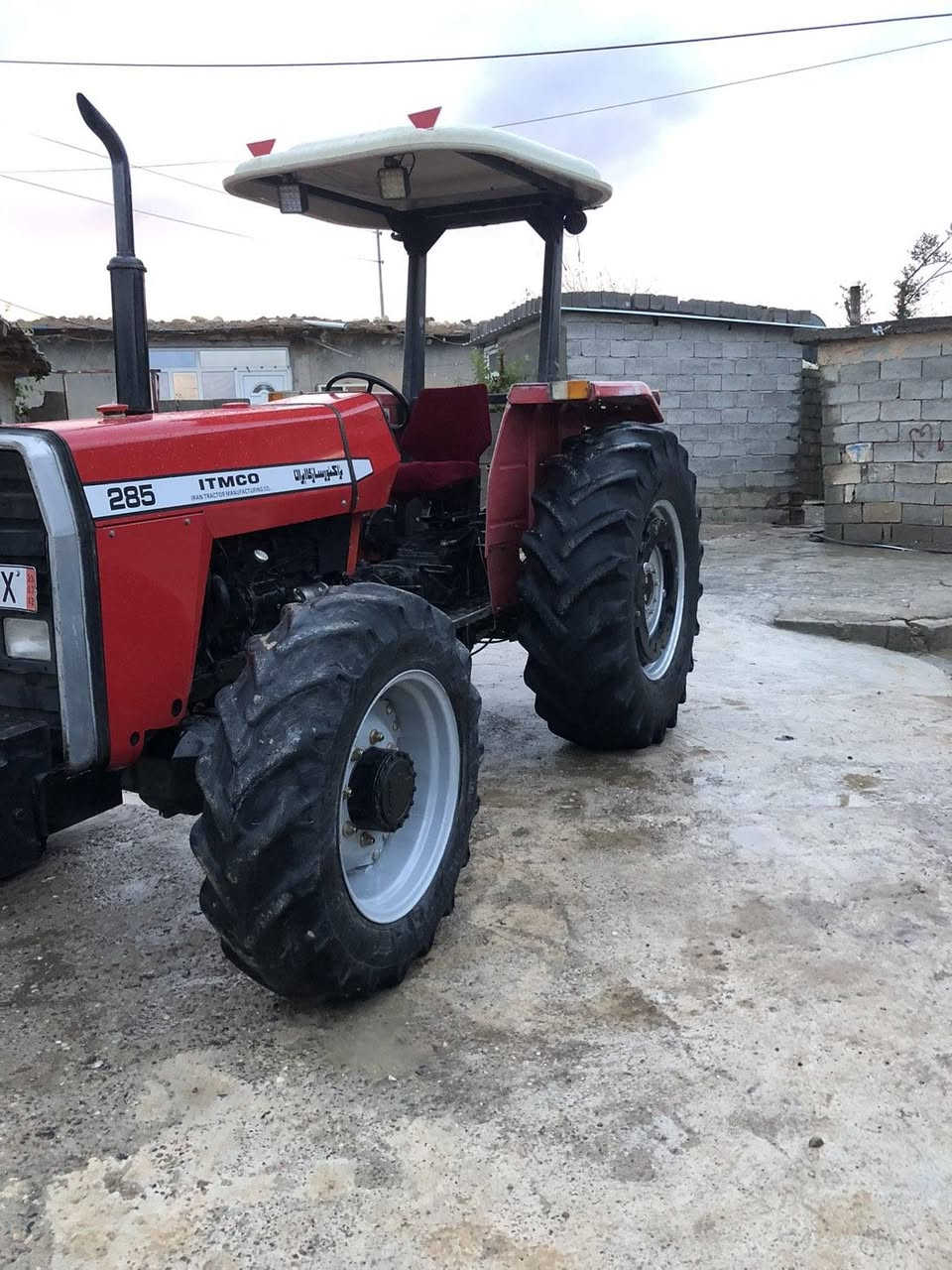 بۆ فرۆشتن مۆدیل 2008گیروو مەکینەوو جەهازی بی عەبە  یەک هەفتەیە کراوەتە دەبڵ ئەکسل پیشەکەی پاشای عەسڵی 2026مەکینەکە جایزە لەیش دایە بی کیشەیە بی مەسرە فە رە قەم کاتیە مەنەفیسوو کتەبی گومرکی لەگەڵ دایە 
ژم***********
ژم***********
