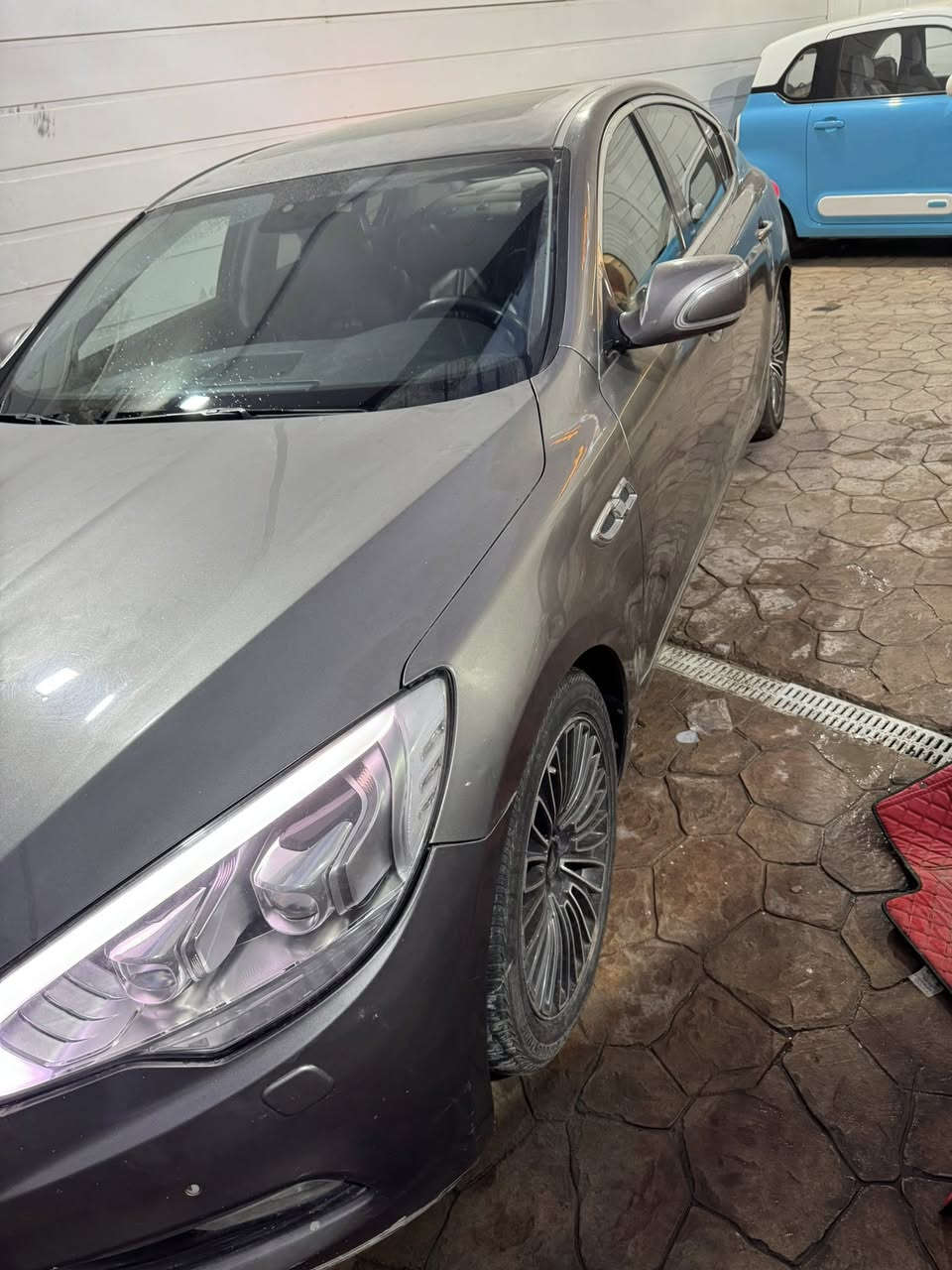 السلام عليكم 

للبيع فقط 

كيا كورس 2014 خليجي 
فول مواصفات واحد ع واحد رقم سليمانيه 
سونار مرفق مع الصور 
ممتواجد ع الفيس بوكً  

عارضها ب 130

***********
وتساب واتصال
