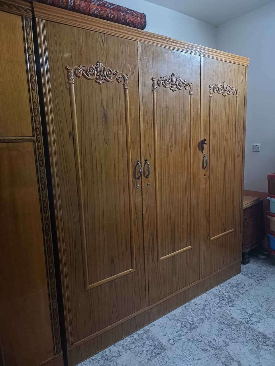 كنتور ابو ٣ مع كنتور ابو ٢ مع جربايه كلهن ٣٠٠ الف عنواني كربلاء حي عامل منطقه ثانيه رقمي ***********لمعلومات اكو توصيل Singapore
