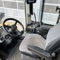 كتربلر 950M موديل 2015 وارد المانيا  دخول جديد  07729666366