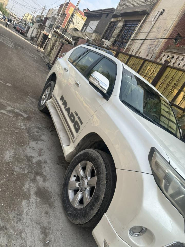 برادو للبيع ٢٠١٤ محدثه ٢٠١٦.     ٦سلندر كامل مواصفات بيه بأرد ماشيه ١٣٦.  رقم بغداد. السعر بعد المعاينه.  ***********.
