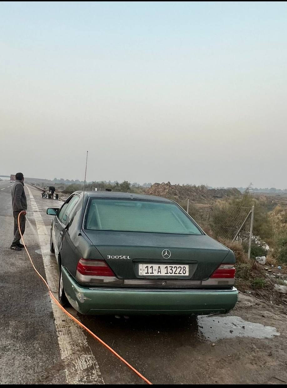 سلام عليكم مارسدس شبح رقم دولي سنويه صادره 2031 شرط التحويل بيه فقط كازكيت عاطل سعرهه 23 البكان البصره بالخصيب رقم الهاتف***********
