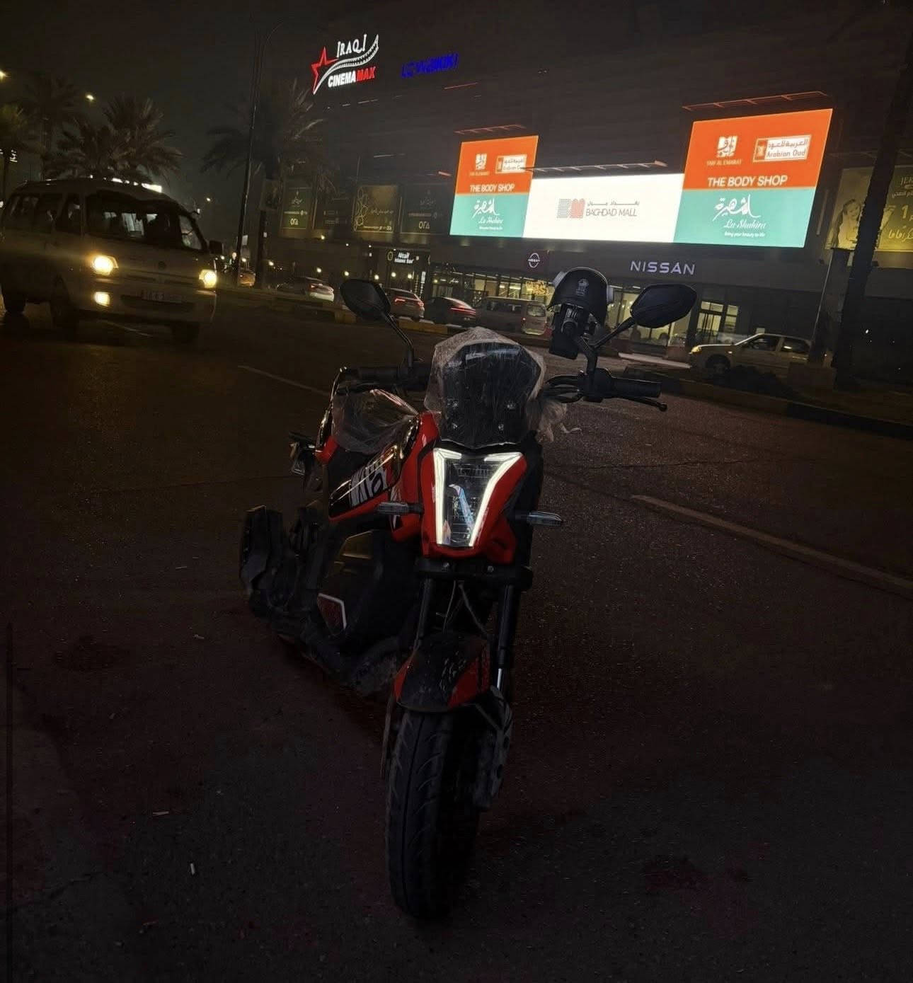 سلام عليكم من رخصة الادمن للبيع كيواي مينكس موديل2025 محرك150 دراجة بعدها زيرو وجديدة ماشية 2180 قابل للزيادة دراجة بيها ضمان من الشركة لل6الف رقم وسنوية اربيل بس اسويلك تنازل يم الشركة وتحجز يمهم موعد تكدر بلايام ثلاثاء اربعاء خميس تروح لاربيل تحول باسمك  دراجة نضيفة وقوية امانة الله ومناقصها شي مكانها بغداد اي تواصل واتس ***********
