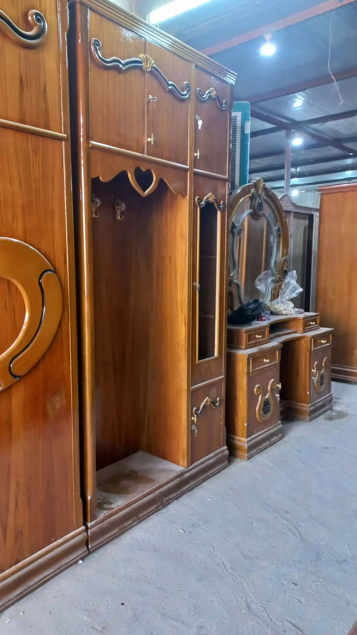 للبيع غرفة تزگام درجه اولى نظيفه كلش السعر مليون و100وبيه مجال قليل


**إذا كنت صاحب هذا الإعلان وتريد حذفه لأي سبب، رجاءا أرسل رسالة إلى الدعم الفني**