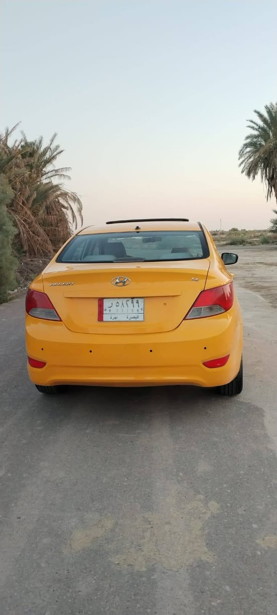 سلام عليكم هونداي اكسنت موديل 2015 رقم بصره حره تحويل ثاني وارد خليجي مكفوله من الضربه والتبديل والفتح كفاله عامه سياره مكينه 1600 شرط ما مفتوح حداديه وكير وتبريد مكفولات تخم تايرات جديد سياره جاهزه فول مواصفات واحد على واحد فتحه سقف تحكم ستيرن شاره بل مرايه شاشه كبيره كامره دسك خلفي وأمامي ويل كب حساسات أمامية وخلفية فول كلش للخير مكان سياره ناصريه سعر 83 وبيه مجال قليل رقم الهاتف *********** انه مكلف بل نشر خابر راعيه بيك خير وتدلل
