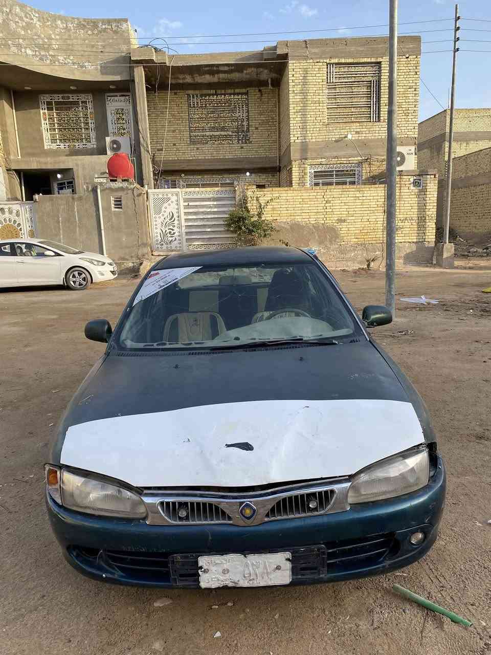 سيارة بروتون موديل 92 للبيع محرك جديد وكلش نظيف وكير جديد السيارة نكره سلف ڪلشي شغال كهربائيات ومحرك اخرس صوته متسمعه والسيارة كابريته يعني انسه صرف بانزين وهستوني مبدلها جديده شويه كشرها تعبان مثل ما بالصوره بَس محرك وكير اكفلهن الك بالباكيت ودواخل جديدة 
سنوية واو وكالة بيها بَس راعيها ماموجود اكفلك سرقة وعشاير سعرها 25 وبيها مجال مكاني نجف
*********** واتساب
