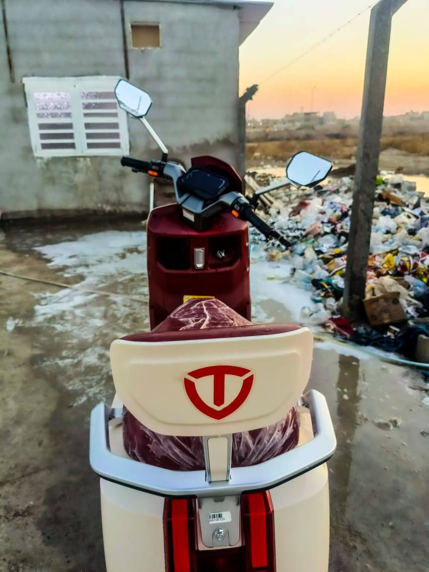 لسلام عليكم عندي دراجة شحن نوع الريان الوحش الكون
فول مواصفات 

دبل بصمة دبل سويج تشغيل عن بعد 

 شاشة لكشف العطل دبل إشارة لايت زنون عالي ناصي رماش 

دبل ستاند نظام قاطع دورة نظام مثبت سرعة نظام رجوع للخلف نظام مثبت سرعة نظام حماية سرقة 

ملف 2000 نحاس الاصلي ضد المي 

6بطاريات دبل الاصلي 

لون مميز VIP 

كشن جلد VIP

إشارة رباعية 

دبلات غاز بريكات دهن هدروليك 

السعر مليون و50 بيه مجاال كلش قليل 
مكفوله من الزلغ اذا بيه زلغ واحد انطيك فوكاهه فلوس نضافه 100/100

مكاني التاجي سبع البور 

ملاحظة المكاتبته موجوده وصل الشراء مالته 

متواجد ع فيس 
رقمي ***********
