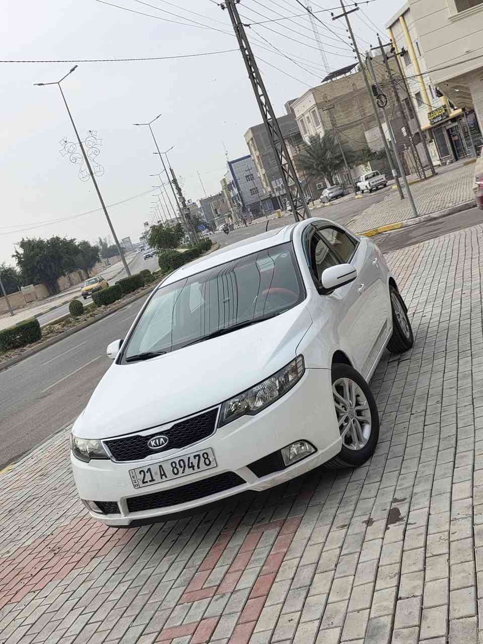 السلام عليكم سيراتو موديل ٢٠١١ خليجي كفاله عامه بسمي تحويل مباشر مكيه ١٦٠٠ مواصفات فتحه شاشه تحكم ستيرن جهتين تبريد شغال تخم تاير حداديه خلفي امامي جديده سعر٩٨ العنوان كربلاء اتصال فقط ***********
