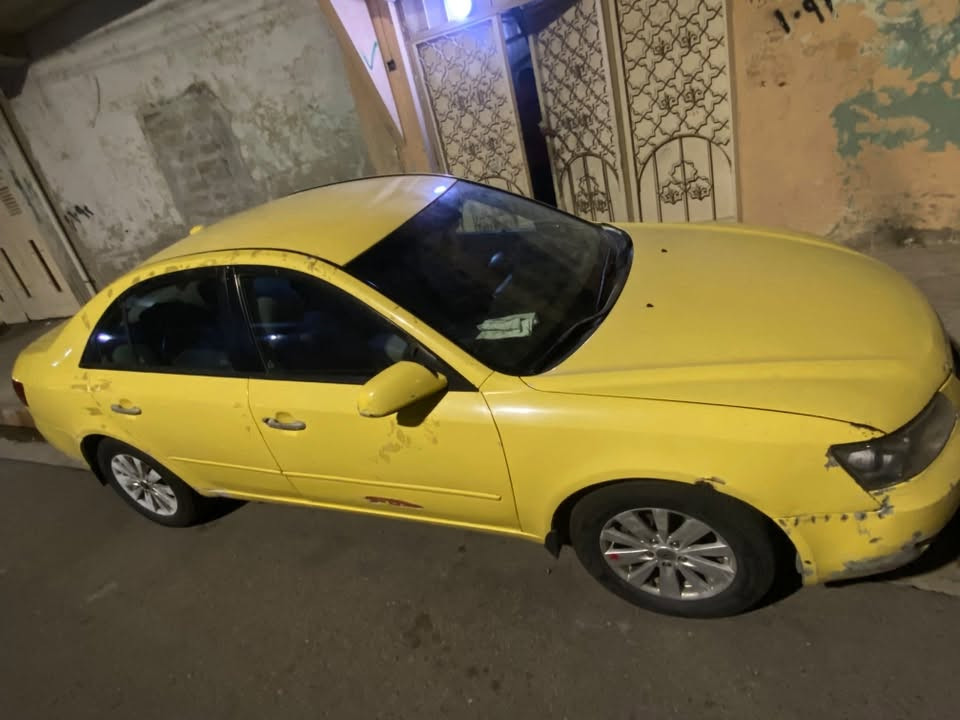 2010
سوناتا 2010 باسمي 
كابون بانزين بيها منضومه غاز كير مكينه شرط
قطعتين صبغ باب السكن وجاملغ 
سياره جاهزه كبل علشارع ماناقصها شي 
بيها خط دهوك 

التواصل 
***********

