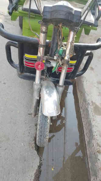 السلام عليكم ستوته شحن للبيع ستوته كوم حديد 200 وبيها مجال بدون باتريات هذا رقمي***********
