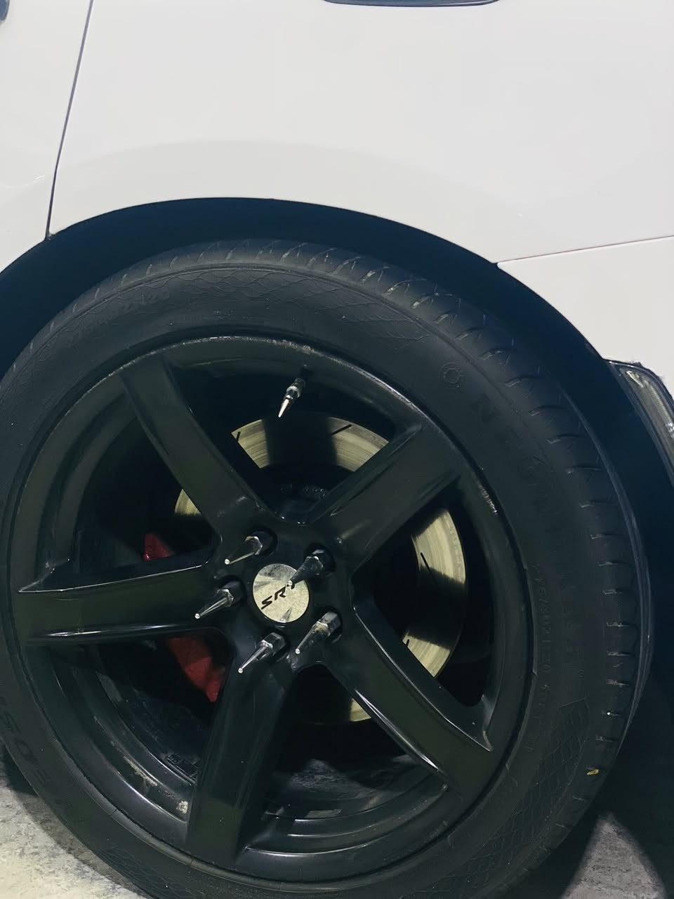 سلام عليكم للبيع او المرواس جارجر سكات باك مكينه 6400 فولل واحد ع واحدد رقم بغداد بسمي وارد امريكي بلايه حادث بس بنيد سرقه ومبدليه ابو الفتحات سياره متعوب عليه وجديده بمعنئ الكلمه مكاني نجف الاشرف المدينه المائيه للاستفسار *********** واتساب 
***********
