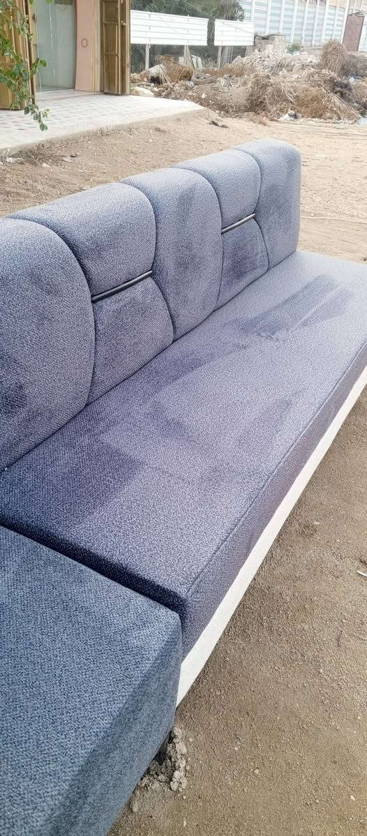 🔥  انتاج اليوم مودرن مميز🔥🔥
معمل العزاوي لإنتاج انواع التخم والدواوين حسب الطلب بالمواصفات التالية 🌷 

بلوك اسود بلايوود ✅ 

خشب روسي ✅ 

الهيكل كامل بلوك اسود بلايوود ✅ 

اسفنج مميز مظغوط ✅ 

متوفر اجمل واجود أنواع الأقمشة القطنية والتوتر بروف ✅

عنواني  العلكاية بالقرب من محطة وقود الحمداني *********** يوجد واتس اب
