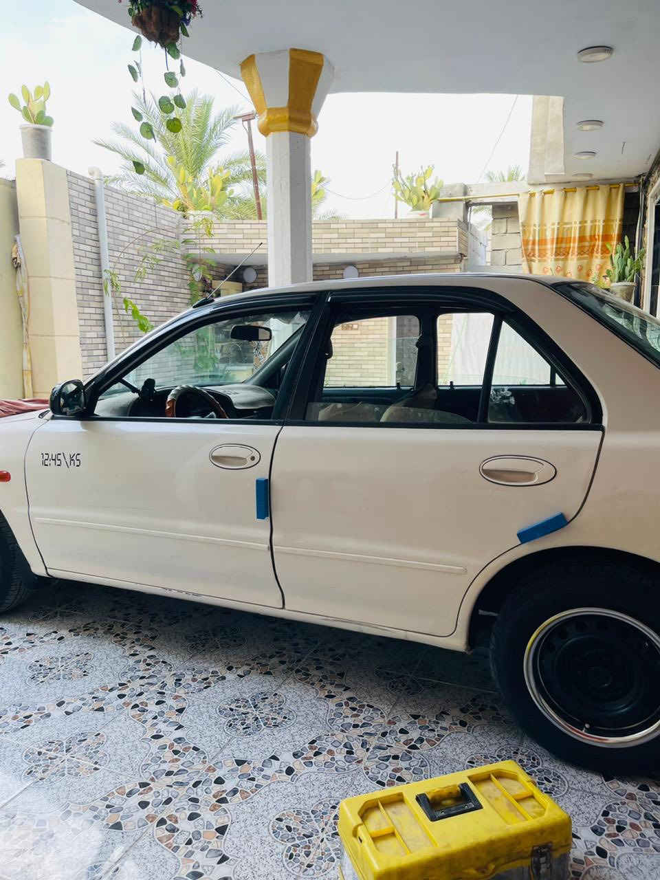 السلام عليكم
بروتون 2002 السياره نضيفه 
رقم بغداد بسمي 
السعر 35 ورقه 
***********
