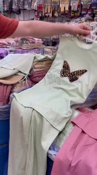 بناتي • ١١-١٤ سنة • مقاسات ١٨/١٩/٢٠