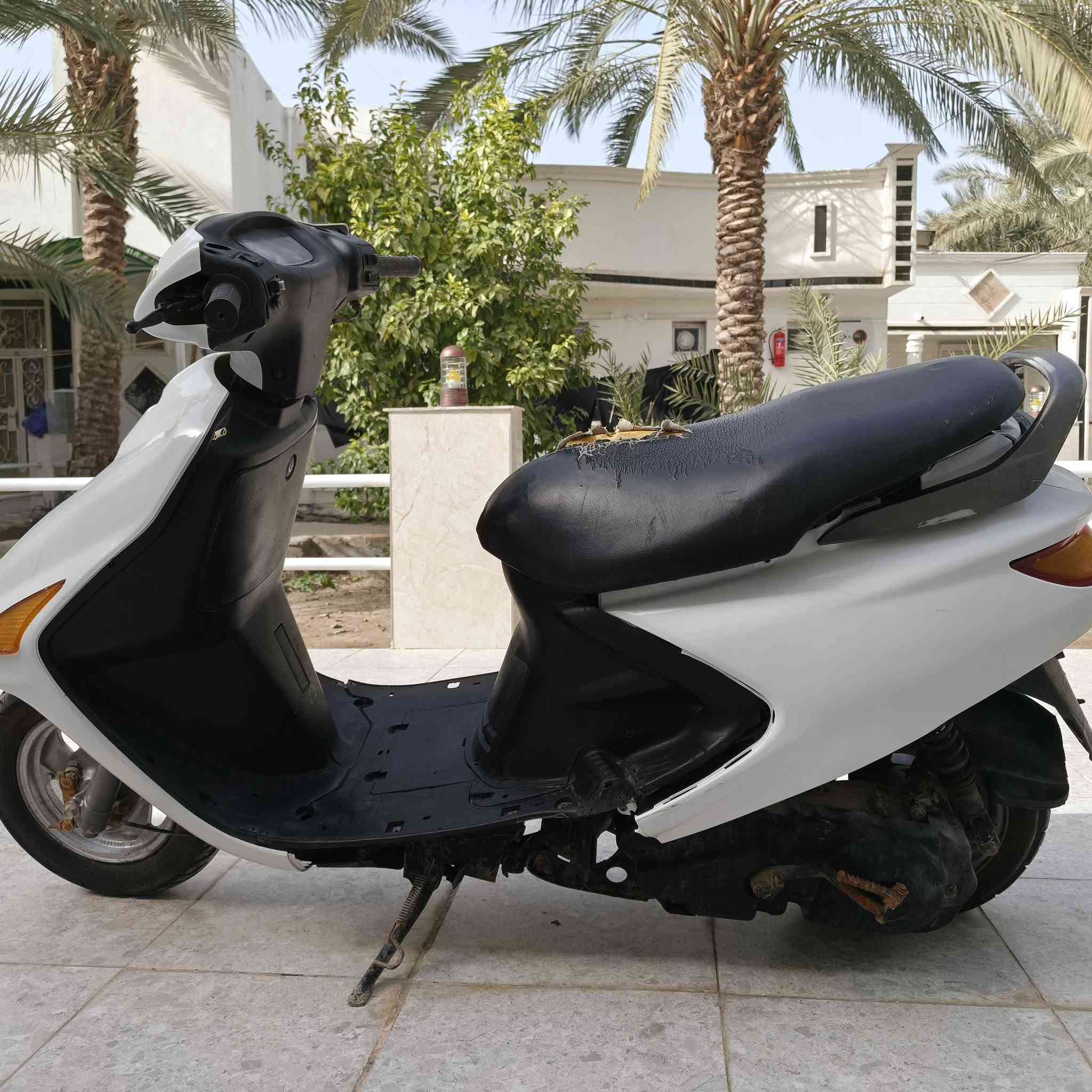 دراجه فراشه كايمه عوزه كابريتر شوته وتجفيت ب200وبيه مجال مكاني الدغاره لتواصل ***********واتساب
