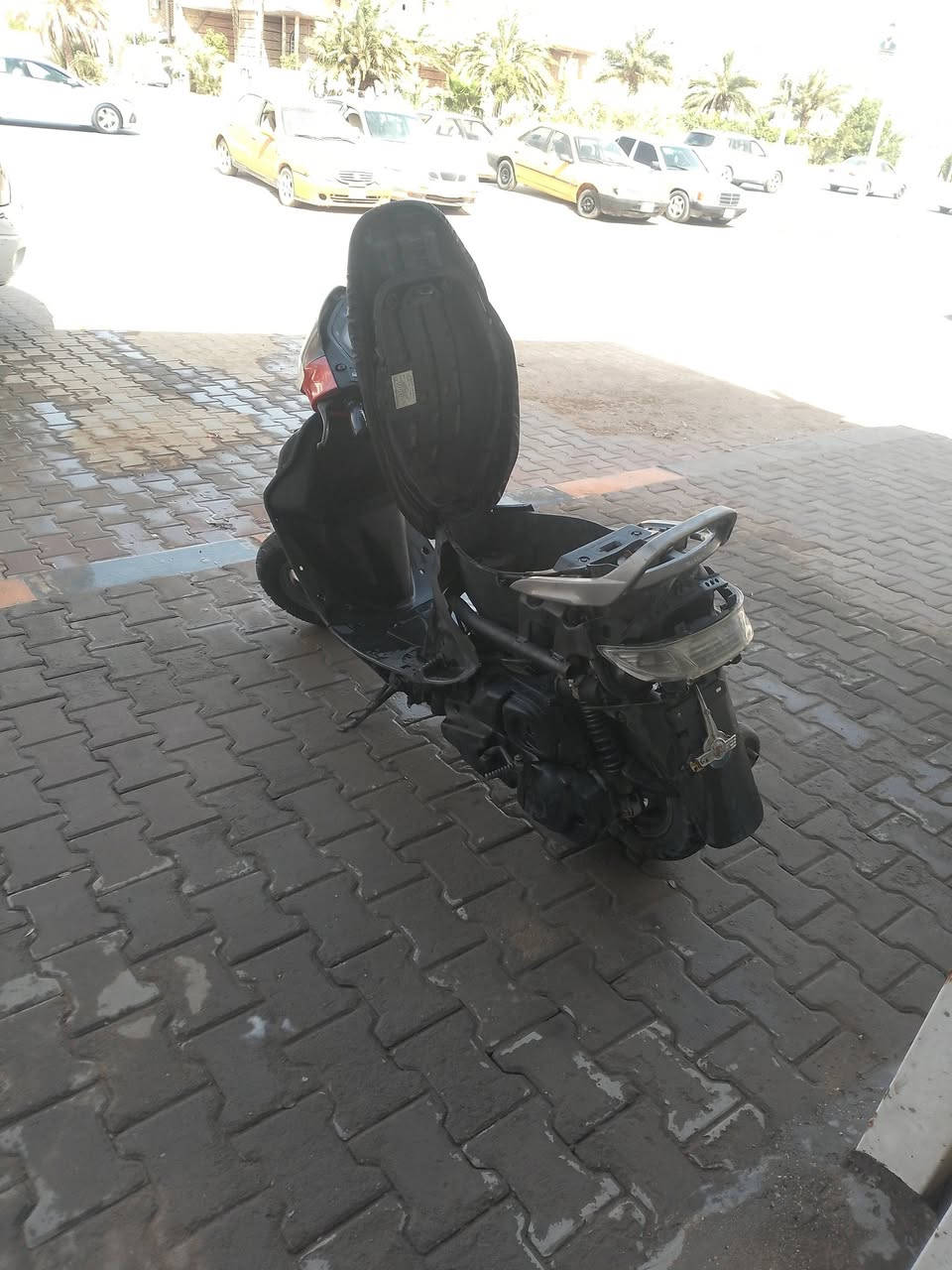 مراوس بماكس نضيفه نجف
مكينه ما مفتوحه كهربائيات شغال كلشي وعل فحص


**إذا كنت صاحب هذا الإعلان وتريد حذفه لأي سبب، رجاءا أرسل رسالة إلى الدعم الفني**