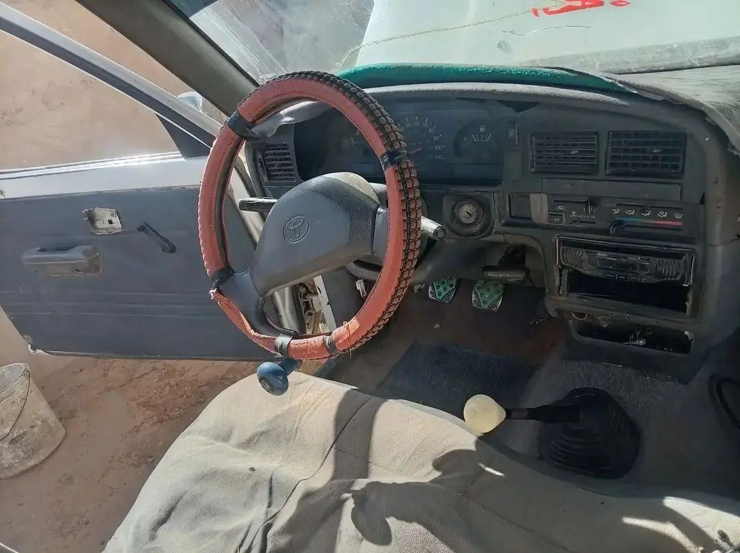للبيع في تندلتي 
بكسي فرده موديل 94
عربيه نضيفه 
مكنه معمره عمره جديده
كرونه جديده جربوكس نضيف 
لساتك فل عربيه في حاله جيده
وقود بنزين  ترخيس تندلتي منتهي 

مطلوب 55 في تفاوض
عموله 500 من المشتري 

للتواصل واتساب مكالمات 0114272813
للتواصل مكالمات فقط 0961156760


**إذا كنت صاحب هذا الإعلان وتريد حذفه لأي سبب، رجاءا أرسل رسالة إلى الدعم الفني**